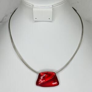 Chico's Red Resin Abstract Pendant Choker Necklace Silver Tone 🔴✨